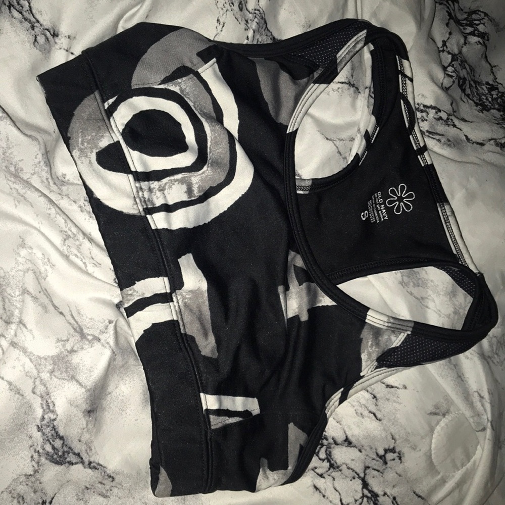 Old navy sports bra